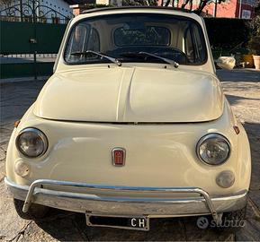 Fiat 500 del 1969 panna