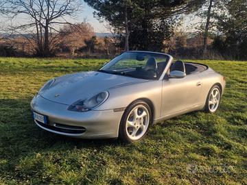 Porsche 911 Carrera 4 Cabriolet - Mod 996
