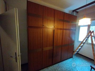 armadio letto singolo comodino