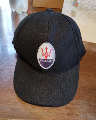 Cappello con logo Maserati 