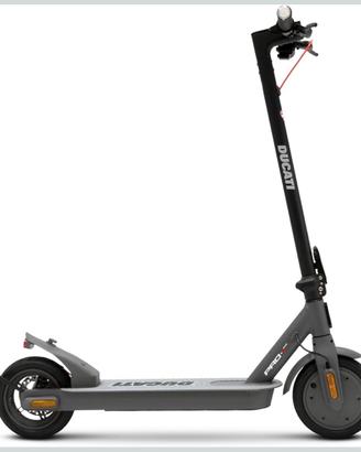 Monopattino elettrico ducati