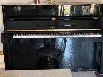 Pianoforte verticale kawai