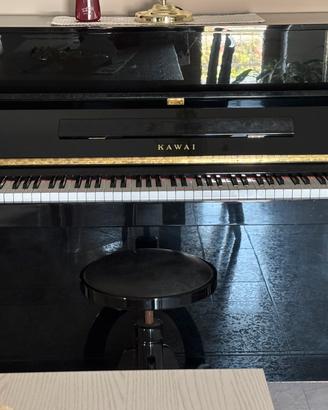 Pianoforte verticale kawai