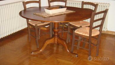 tavolo tondo  in legno