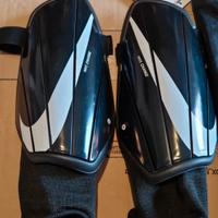 parastinchi Nike Charge