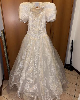 Abito da sposa vintage, stile principessa