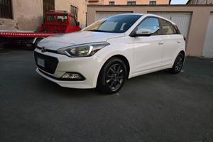 Hyundai i20 1.2 84 CV 5 porte Comfort unico propri
