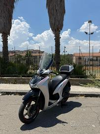 Honda SH 350 Sport