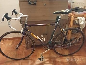 Bici da strada anni 90 marca Giant