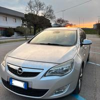 Opel Astra 1.7 CDTi Sport Tourer SW (2012)