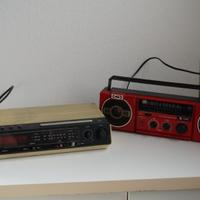 radio e radio sveglia anni 70