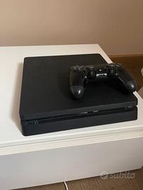 PS4 condizioni perfette con scatola 