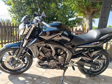 Yamaha FZ6 S2 Fazer 