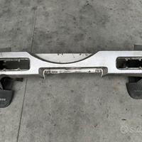 Paraurti posteriore grigio Nissan Terrano 1998