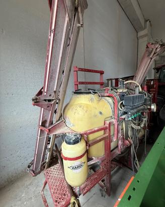 Botte diserbo HARDI 600lt