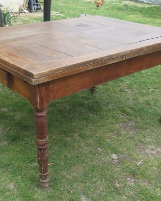 ANTICO TAVOLO ALLUNGABILE IN ROVERE 149x106 cm