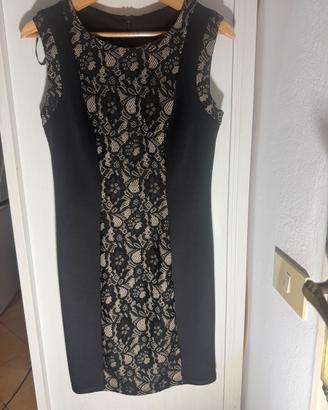 Abito nero elegante con pizzo Cynthia Rowley
