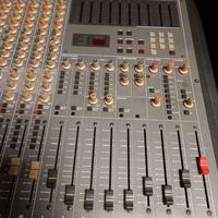 Mixer digitale/analogico "Tascam M-2516" 24 canali