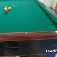 N 2 tavoli Biliardo: 1 Hartes birilli, 2 con buche