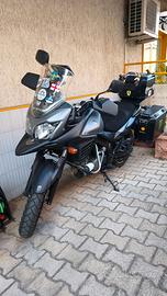 Suzuki V-Strom 650 2017 + tris valige GIVI