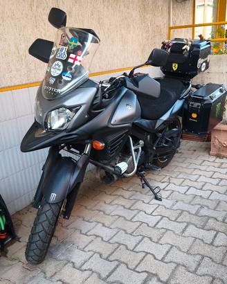 Suzuki V-Strom 650 2017 + tris valige GIVI