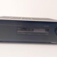 Processore-amplificatore Yamaha DSP E1000