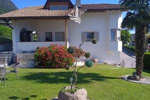 Casa indipendente a Caldaro - via Heppenheimer