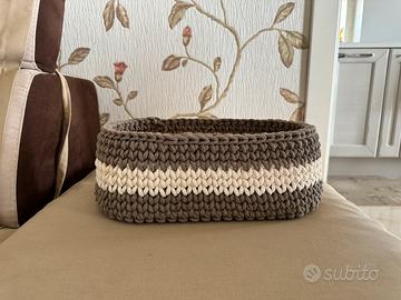 Organizzatore cestino a uncinetto