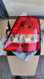 Stop fanale posteriore Destro Dx Kia Sorento 2003-