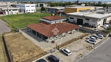 COMPLESSO A CASTELFRANCO DI SOTTO