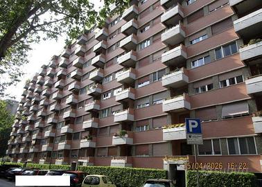 Immobile in asta di 112 m² con 3 locali e box auto