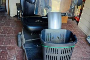 Scooter elettrico per disabili