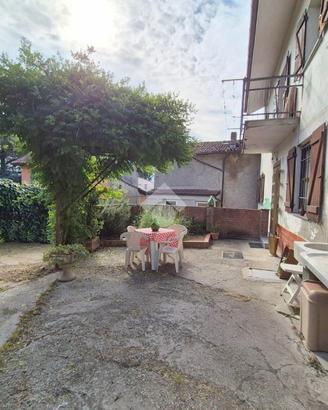 CASA INDIPENDENTE A TRISOBBIO