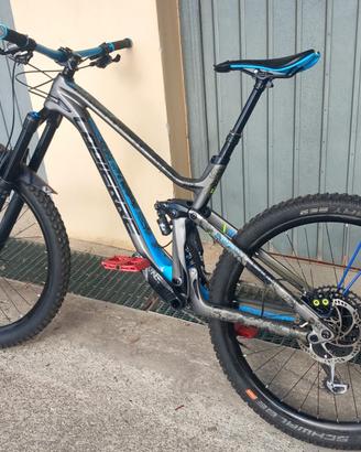 MTB Enduro LAPIERRE SPICY 5.0 Full Carbon