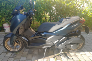 Yamaha x-max 125 tech max