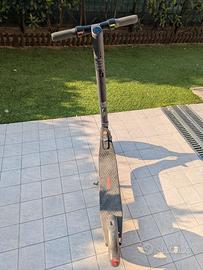 Ninebot E22E