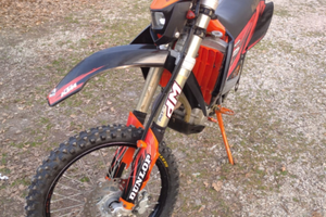Ktm 525