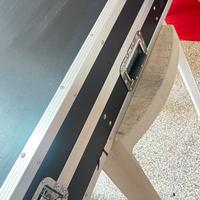 Case x consolle Cdj e Mixer