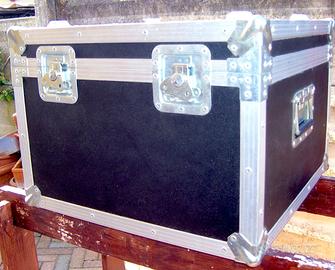 FLIGHT CASE VALIGIA PROFESSIONALE