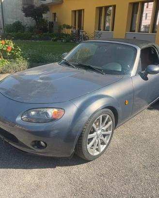 Mazda mx5 NC 2.0