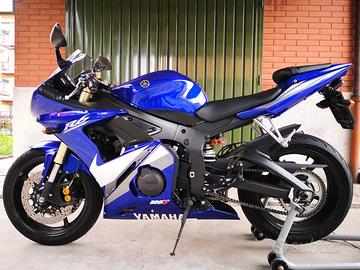 Yamaha YZF R6 - 2006