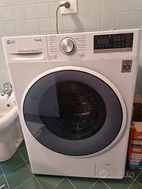 Lavatrice slim LG  F2WT4S6AIDD 