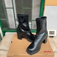 Stivaletti casual Bata