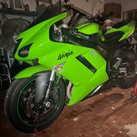 Kawasaki Ninja ZX6R