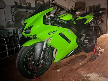 Kawasaki Ninja ZX6R