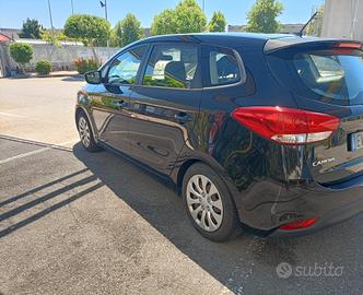 kia  carens 1.7 diesel