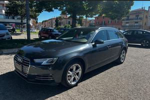 Audi A4 2.0 35 TDI Sport #11120