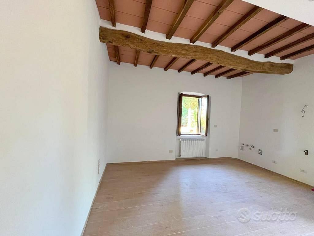 Rustico / Casale di 80 m² con 3 locali a Barberino - Vista 4
