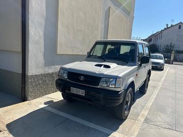 Hyundai Galloper