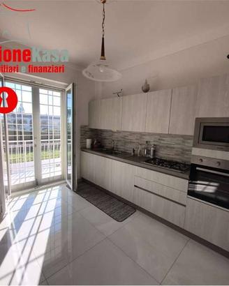 Appartamento di 80 m² con 3 locali a San Felice a 